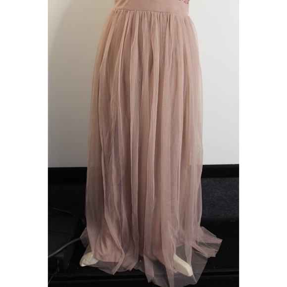 WOMEN MAXI DRESS FORM FASHION NOVA - Picture 3 of 7